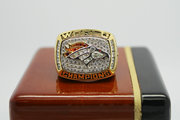 1997 Super Bowl XXXII Denver Broncos Championship Ring